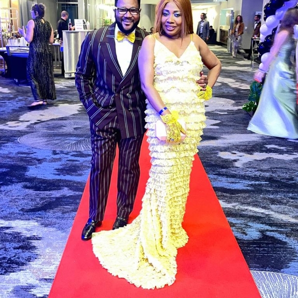 PLEAAE FALLOW FOR MY NEXT SHOW - Picture 7 of 17